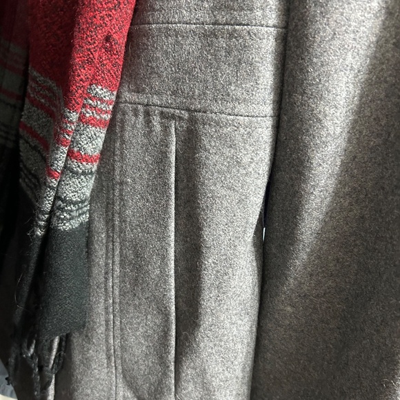 London Fog, Double Breasted, Ladies Navy Blue Peacoat with Scarf, Large, NWT - Picture 11 of 12